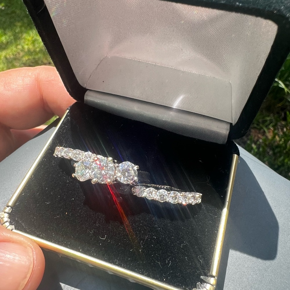 Diamond ring